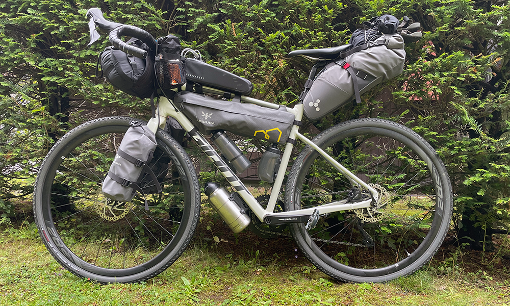 Bikepacking Ratgeber für Anfänger - Gravelbike mit Taschen